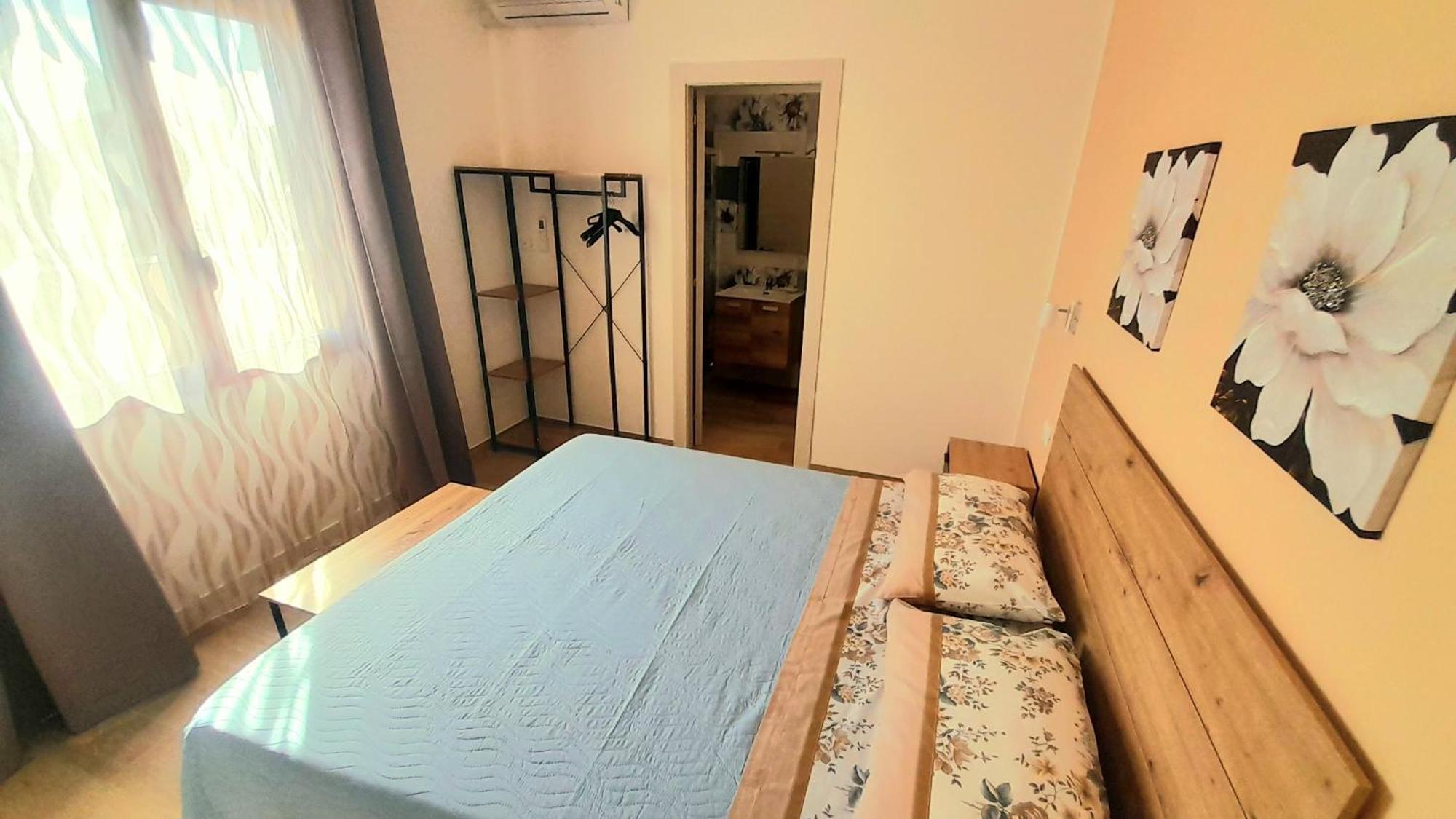 Апартаменти Little Italy Кастелламмаре-дель-Гольфо Номер фото